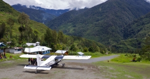 Matt Dearden's Pilatus Porter parked in the Papua village of Beoga.