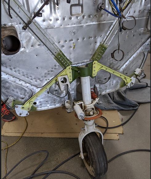 Nosewheel.JPG
