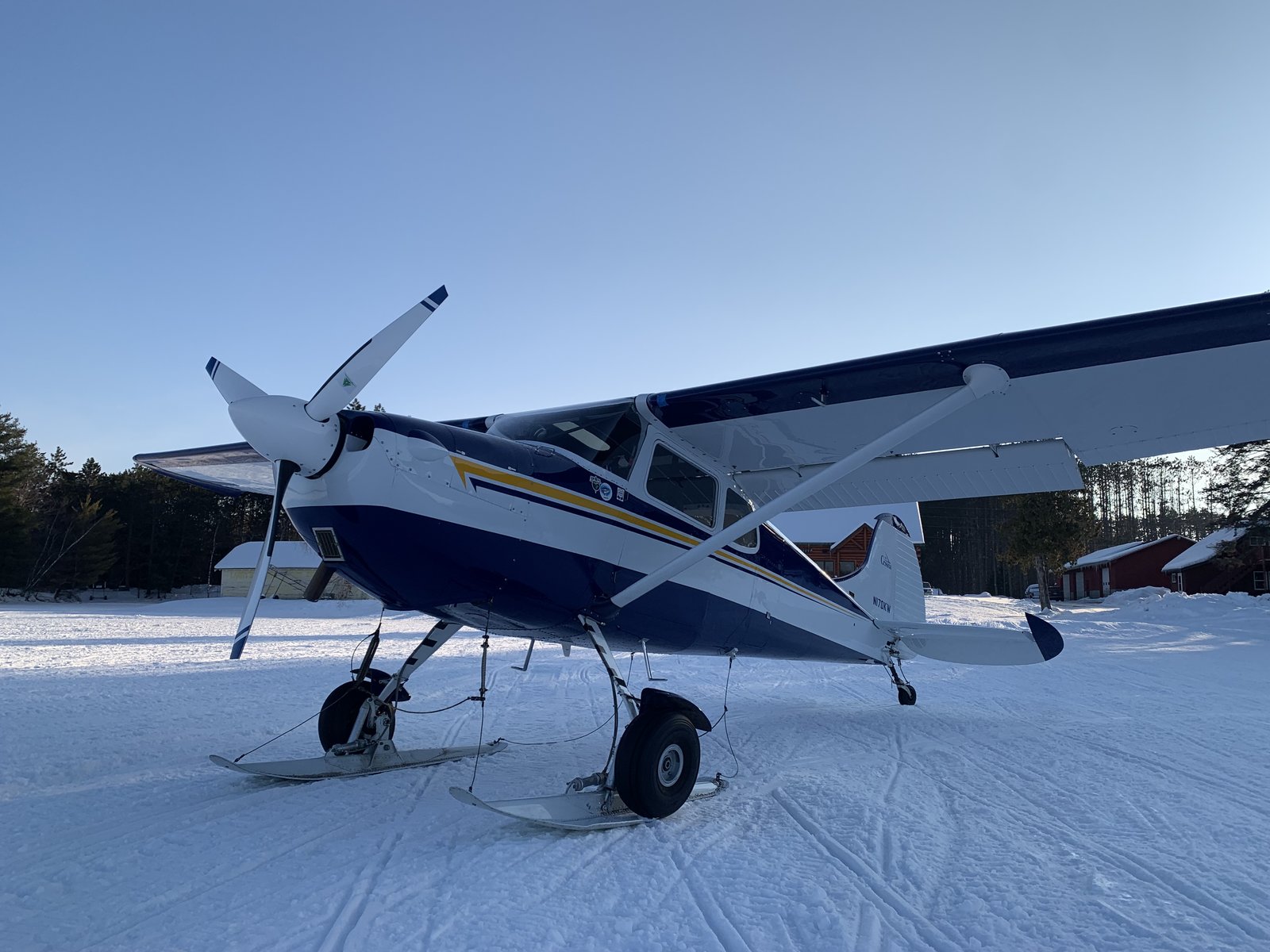 C170 On Lake w Skis.jpg